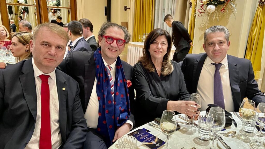 386894884 357542866752526 7707547405076871238 n