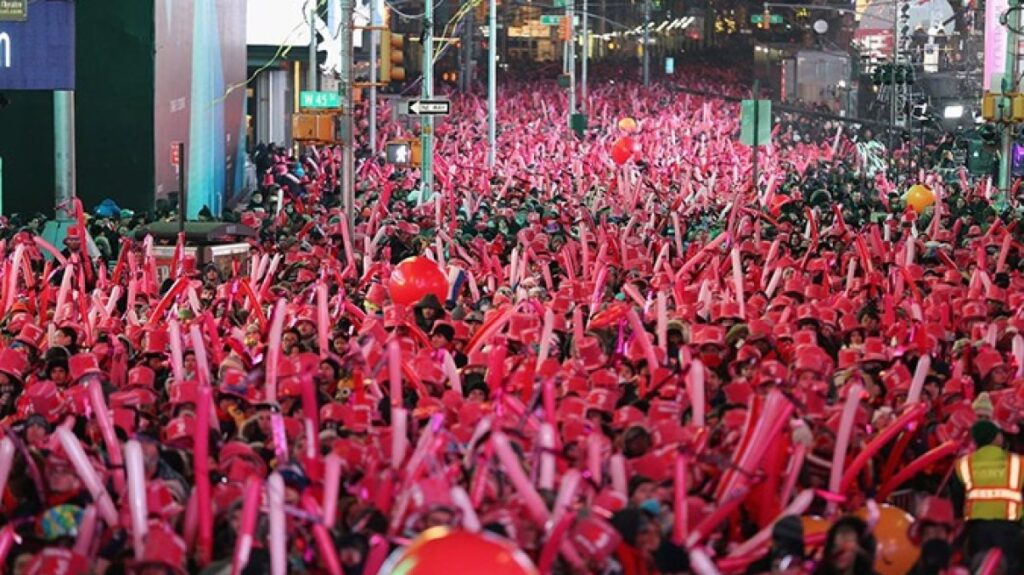 Νέα Υόρκη. Η πιο εορταστική μητρόπολη του δυτικού κόσμου υποδέχεται το 2024 1 happy new