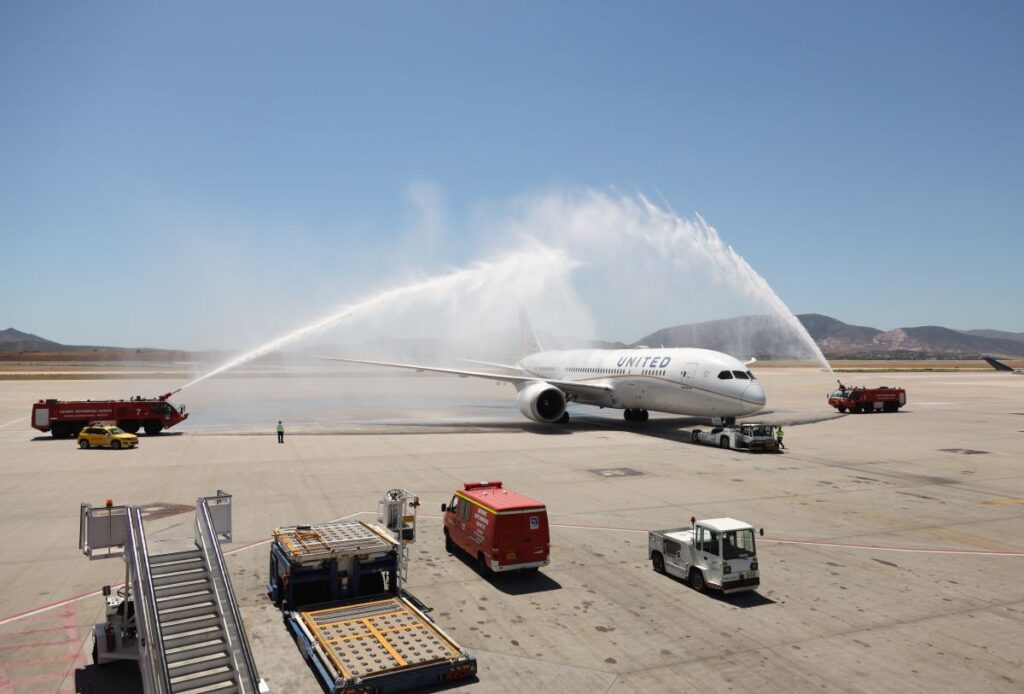 UNITED AIRLINES ATHENS INAUGURAL 1 1
