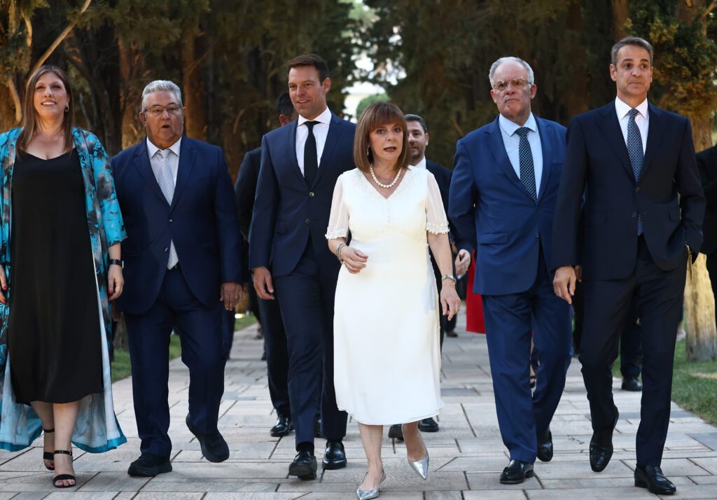 Greek president holds reception for 50th anniversary of restoration of democracy 5 50χρονια1
