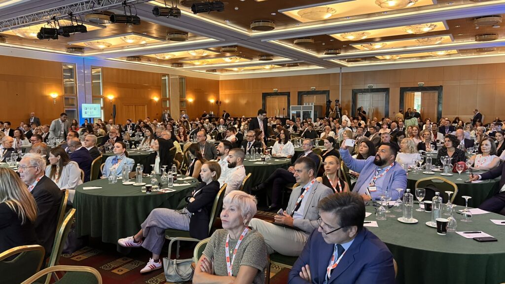 Μαρέβα Γκραμπόφσκι-Μητσοτάκη: Oι επιχειρηματίες ανακάμπτουν και επανέρχονται στην Ελλάδα. (Video - Hellenic DNA) 2 IMG 4648