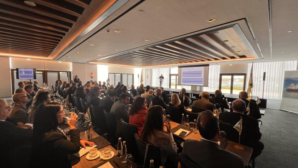 Η φιλανθρωπική δράση και τα στρατηγικά διλλήματα της Tsakos Energy Navigation. Το Hellenic DNA στην ετήσια συνάντηση στρατηγικού σχεδιασμού του ομίλου Τσάκου 1 IMG 5015