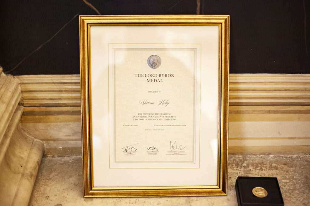 H απονομή του Μεταλλίου Φιλελληνισμού Lord Byron 2025 4 475881426 1272593574413395 1193413379278355565 n