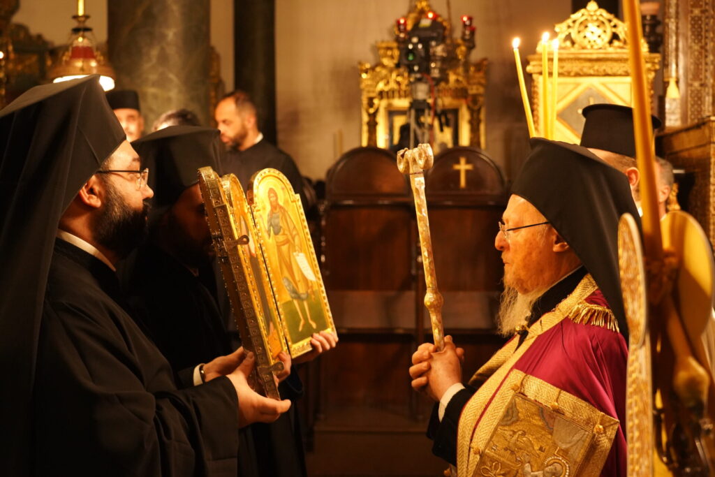 Η Ανάσταση του Κυρίου στο Οικουμενικό Πατριαρχείο (Video - Hellenic DNA) 7 Πατριαρχης1