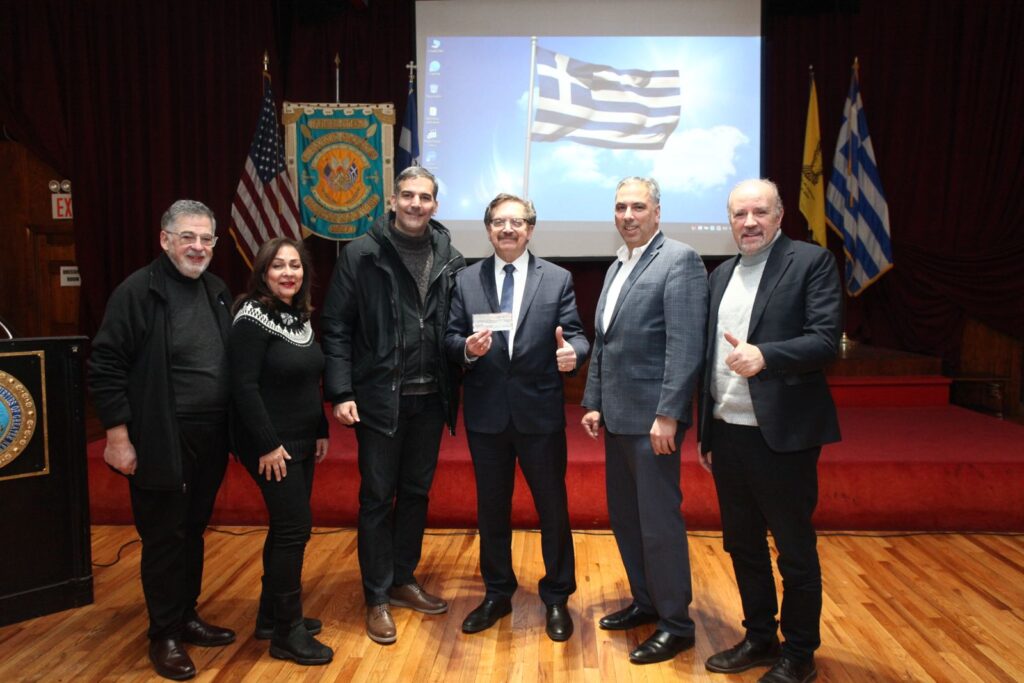 4f6ff97e 0f45 4434 996a 33262db9b460