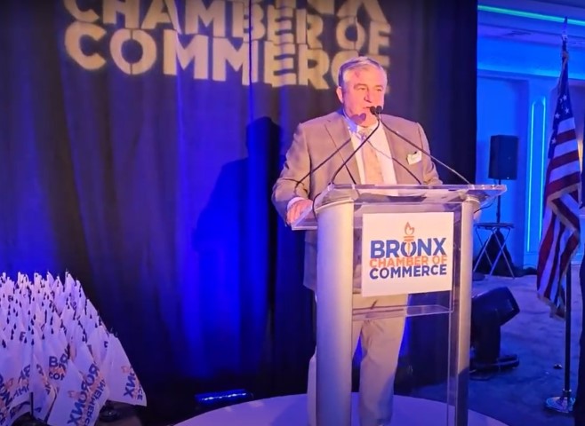 STeve Zervoudis vravefsi Small