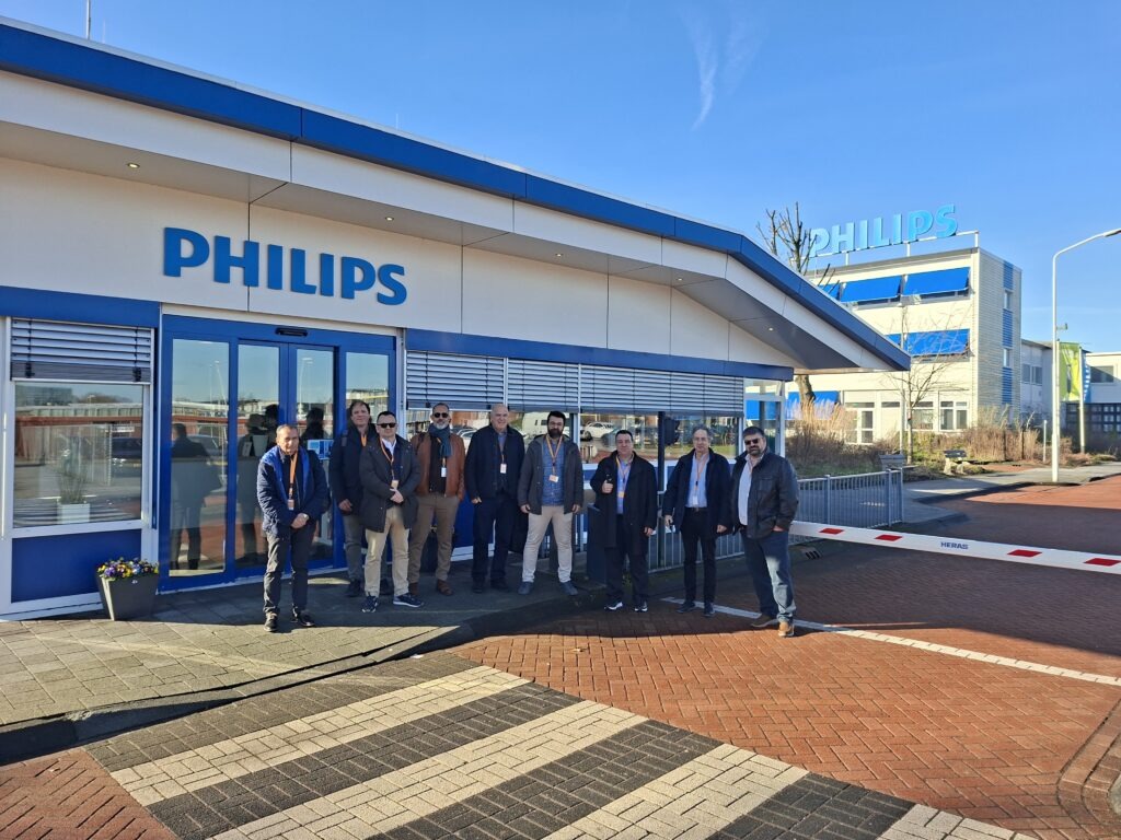 επίσκεψη στην Philips